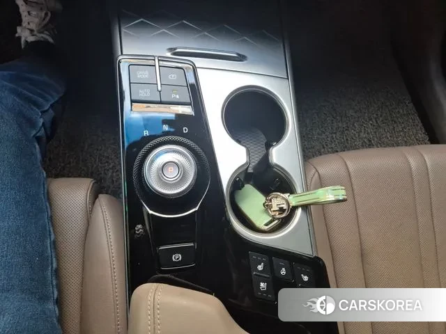 Kia K8 Hybrid 2023 Серый из Кореи, фото 5