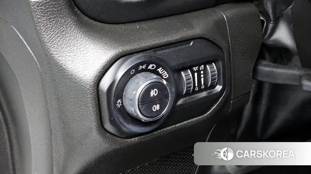 Jeep Wrangler (JL) 2022 Белый из Кореи, фото 5