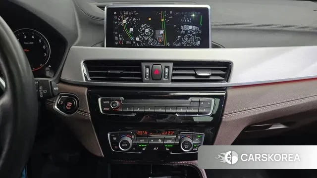 BMW X1 (F48) 2022 Белый из Кореи, фото 5