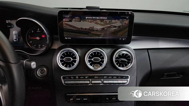 Mercedes-Benz C-Class W205 2019 Белый из Кореи, фото 5