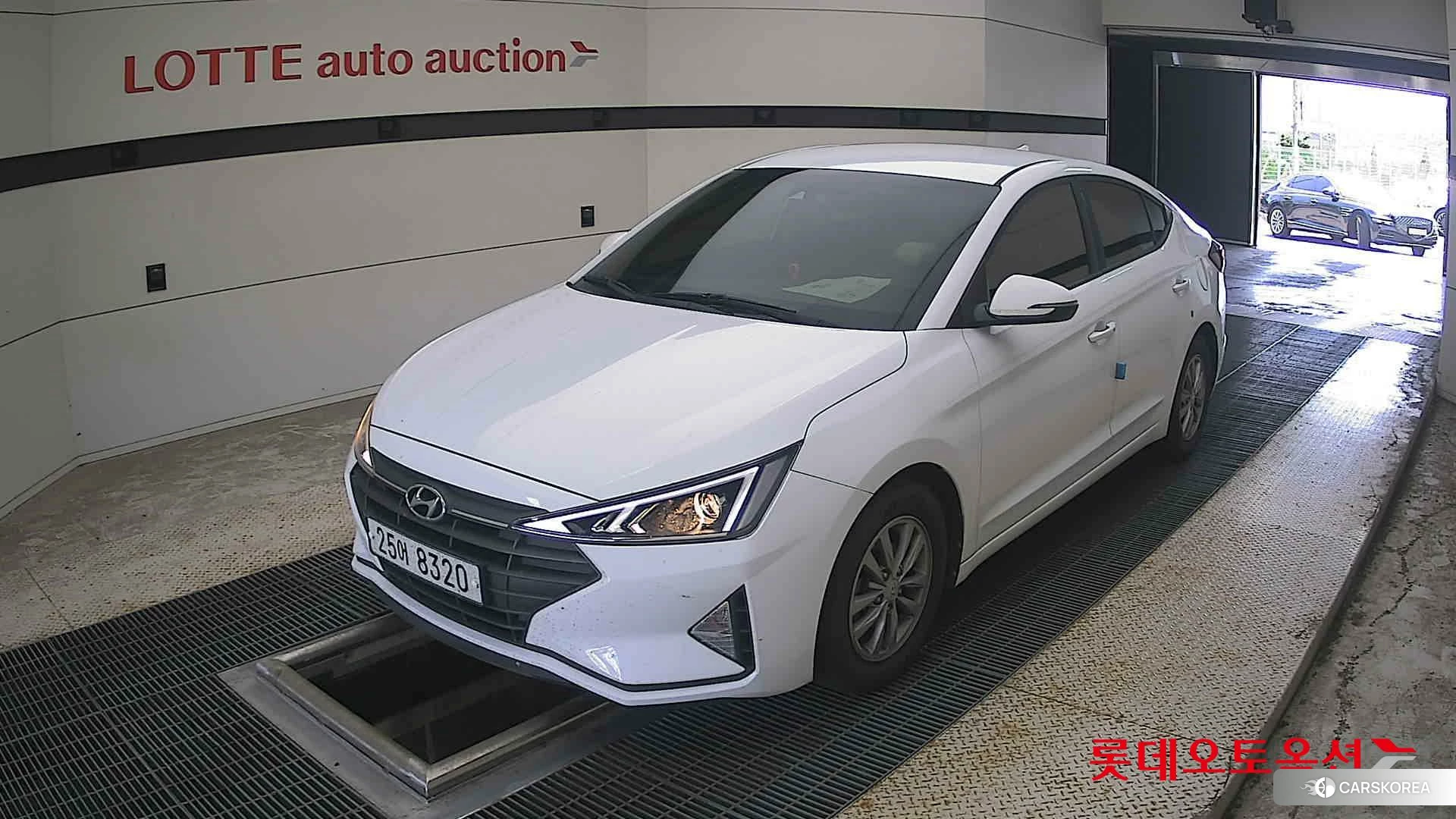 Hyundai Avante 2019 Белый из Кореи, фото 5