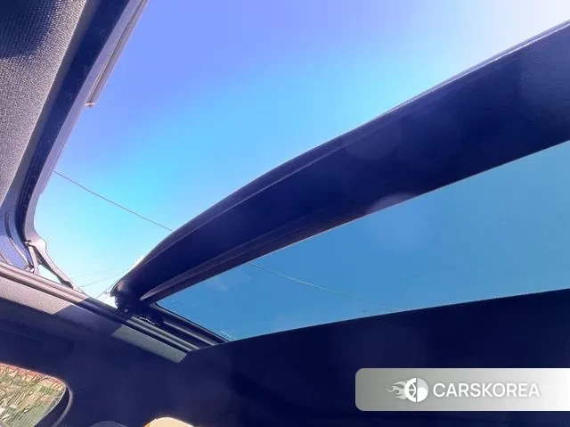 Audi Q3 (F3) 2022 Белый из Кореи, фото 5