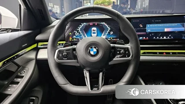 BMW 5 Series (G60) 2025 Белый из Кореи, фото 5