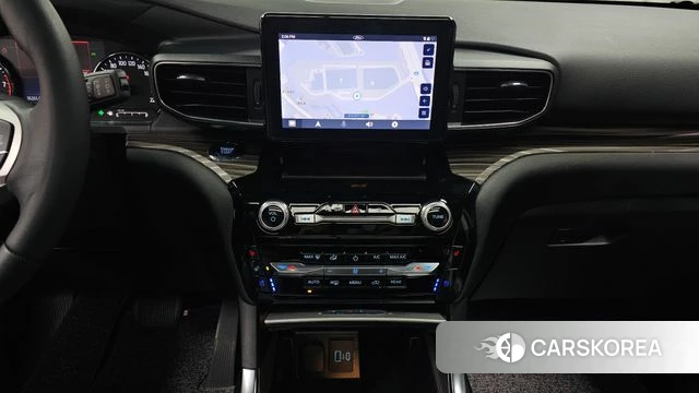 Ford Explorer 6th Generation 2023 Черный из Кореи, фото 5