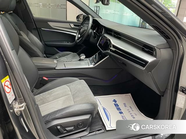 Audi A6L 2021 Темно-серый из Китая, фото 5