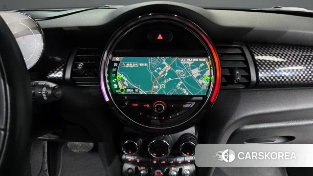 Mini Cooper S 2021 Черный из Кореи, фото 5