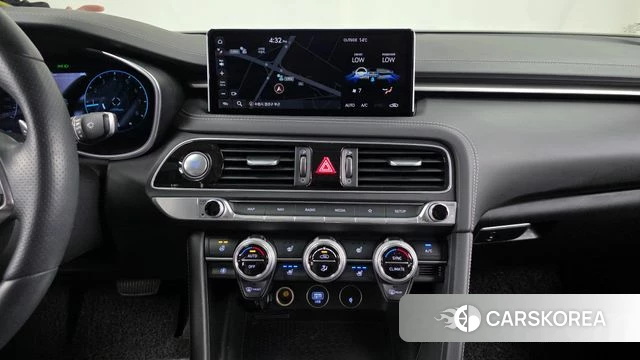 Genesis The New G70 2021 Белый из Кореи, фото 5