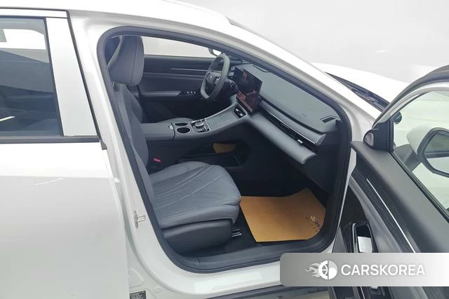Geely Galaxy Galaxy L6 2025 Белый из Китая, фото 5