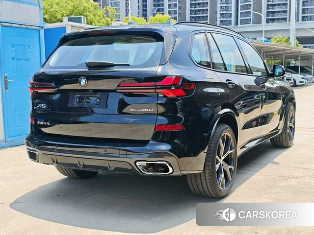 BMW X5 2026 Черный из Китая, фото 5