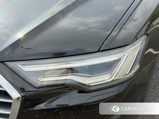 Audi A6L 2021 Черный из Китая, фото 5