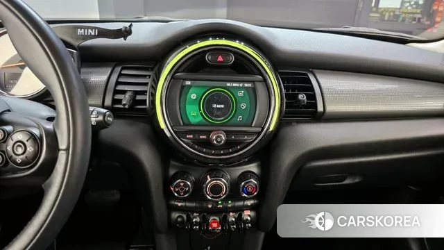 Mini Cooper 2020 Песочный из Кореи, фото 5