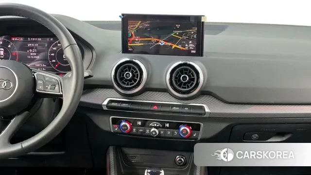 Audi Q2 2023 Белый из Кореи, фото 5