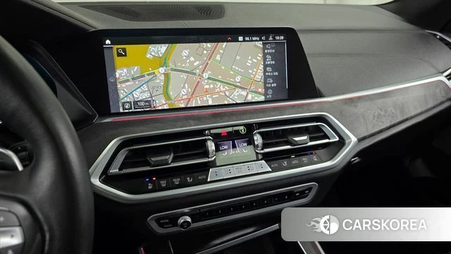 BMW X5 (G05) 2023 Черный из Кореи, фото 5