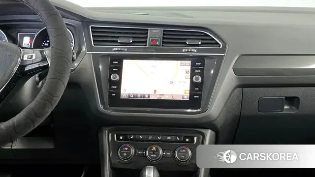 Volkswagen Tiguan second Generation 2018 Синий из Кореи, фото 5