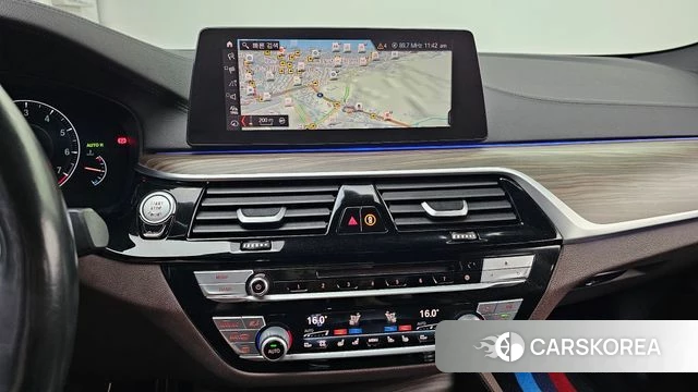 BMW 5 Series (G30) 2019 Черный из Кореи, фото 5