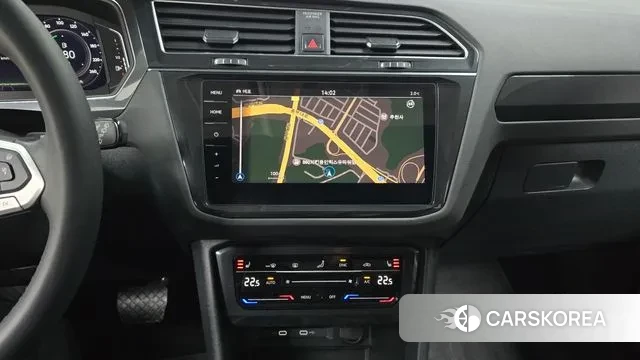 Volkswagen Tiguan second Generation 2023 Черный из Кореи, фото 5