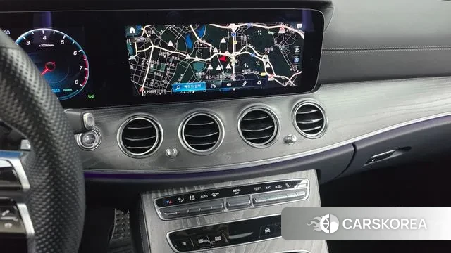 Mercedes-Benz E-Class W213 2022 Черный из Кореи, фото 5