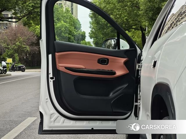 Weilai EC6 2022 Белый из Китая, фото 5
