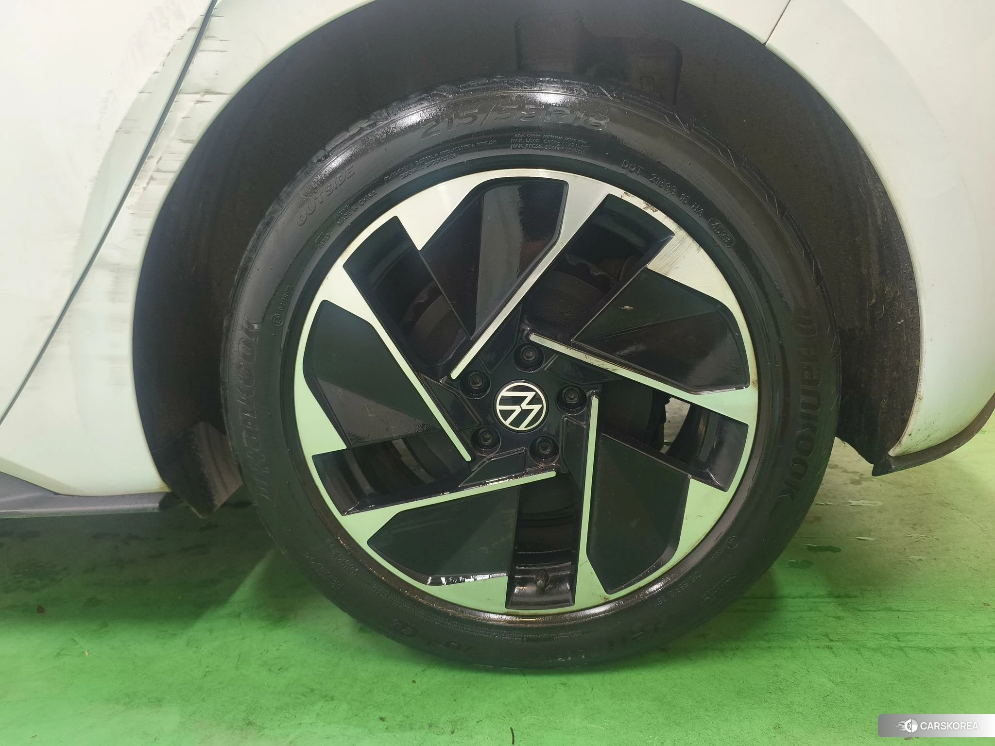 Volkswagen ID.3 2023 Белый из Китая, фото 5