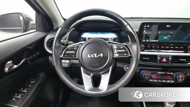 Kia The New K3 2nd generation 2022 Черный из Кореи, фото 5