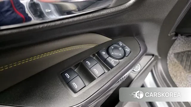 Chevrolet (GM Daewoo) Trax Crossover 2024 Серый из Кореи, фото 5