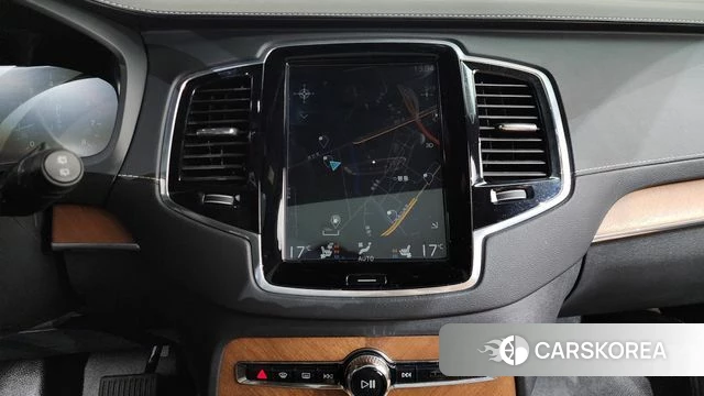 Volvo XC90 second Generation 2019 Черный из Кореи, фото 5