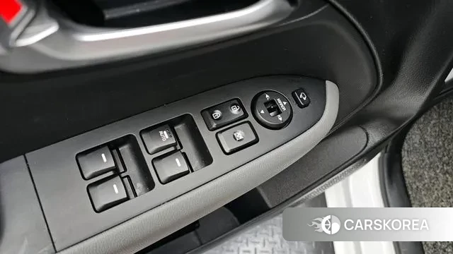 Kia The New Kia Ray 2023 Белый из Кореи, фото 5