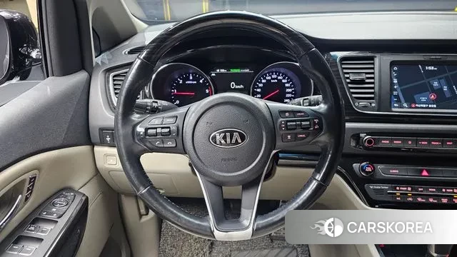 Kia The New Carnival 2018 Черный из Кореи, фото 5