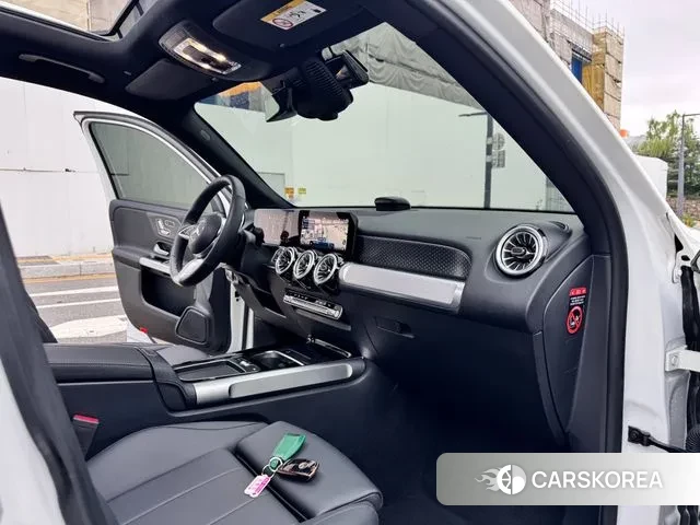 Mercedes-Benz GLB-Class X247 2024 Белый из Кореи, фото 5