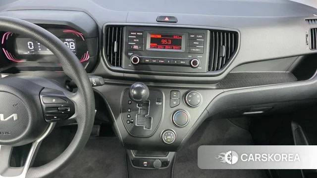 Kia The New Kia Ray 2023 Белый из Кореи, фото 5