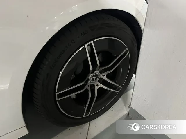 Mercedes-Benz E-Class W214 2024 Белый из Кореи, фото 5