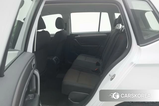 Volkswagen Golf*Jiayu 2018 Белый из Китая, фото 5