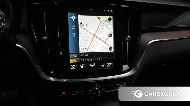 Volvo V60 Cross-Country 2nd Generation 2021 Серебристо-серый из Кореи, фото 5