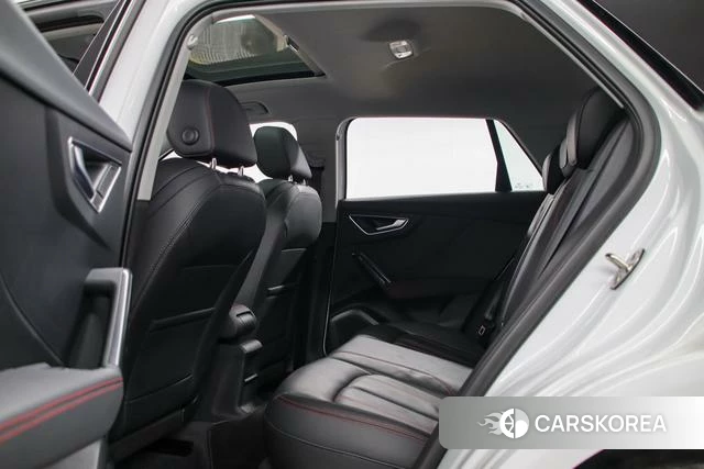 Audi Q2L 2023 Белый из Китая, фото 5