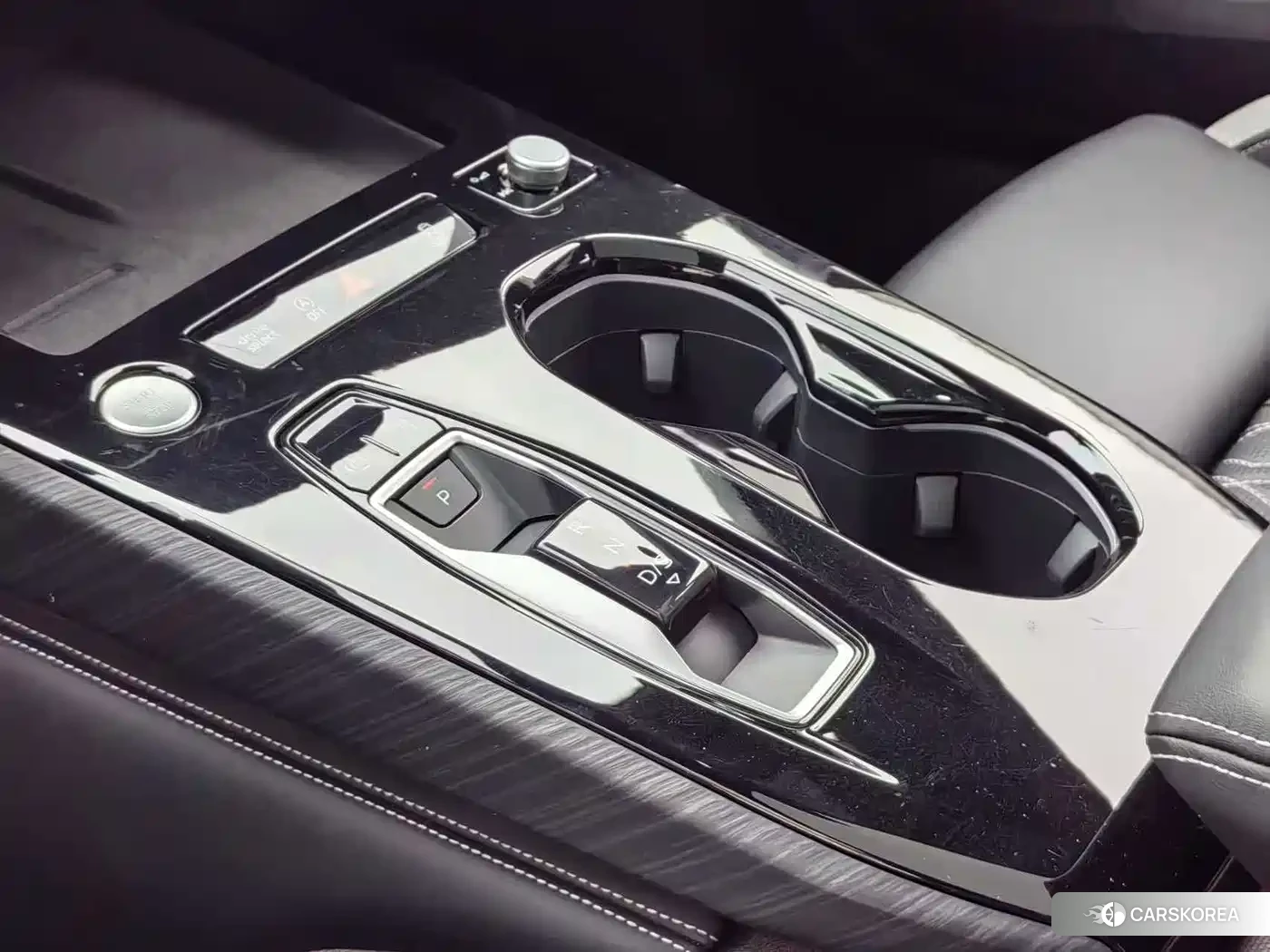 Audi A5L 2025 Silver/gray из Китая, фото 5