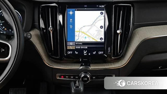 Volvo XC60 second Generation 2020 Белый из Кореи, фото 5