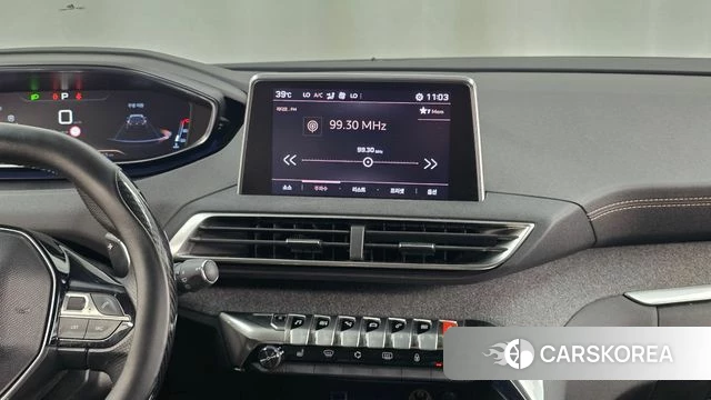Peugeot 5008 second generation 2018 Белый из Кореи, фото 5