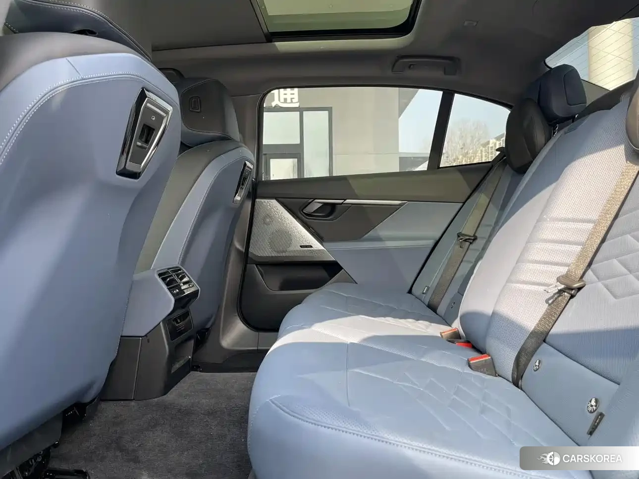 BMW i5 2025 Синий из Китая, фото 5