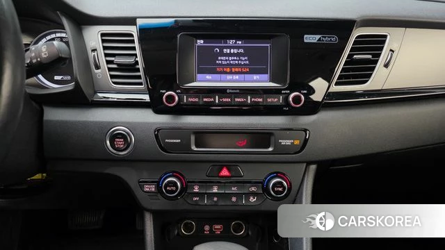 Kia Niro 2018 Синий из Кореи, фото 5