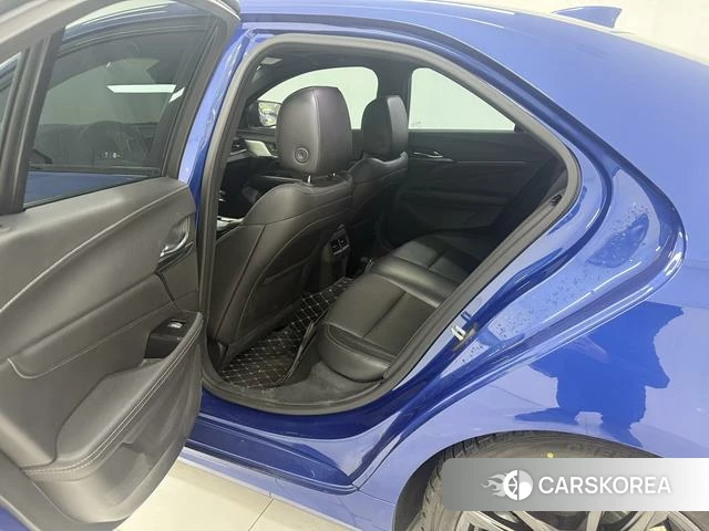 Cadillac CT4 2023 Синий из Китая, фото 5