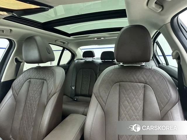 BMW 3 series 2023 Черный из Китая, фото 5