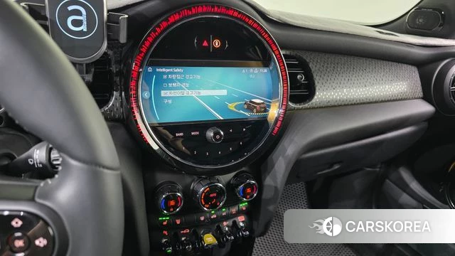 Mini Cooper Electric 2023 Черный из Кореи, фото 5