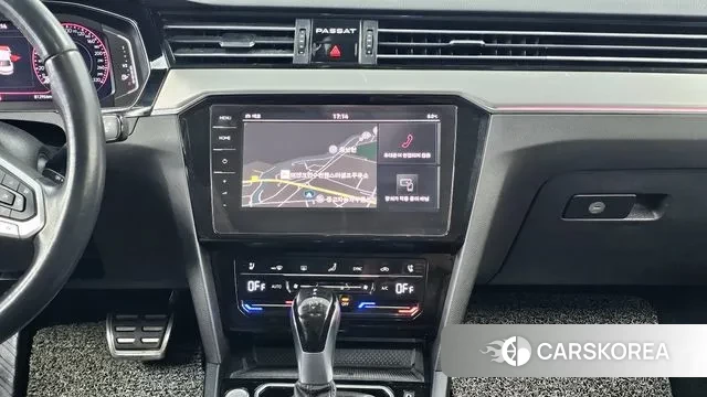 Volkswagen Passat GT (B8) 2022 Белый из Кореи, фото 5