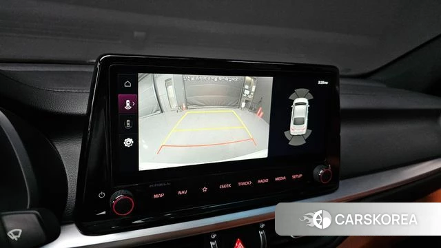 Kia The New K3 2nd generation 2023 Белый из Кореи, фото 5