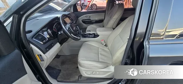 Kia The New Carnival 2019 Черный из Кореи, фото 5