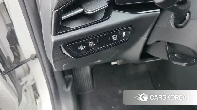 Kia Di Ol Nu Niro 2022 Белый из Кореи, фото 5