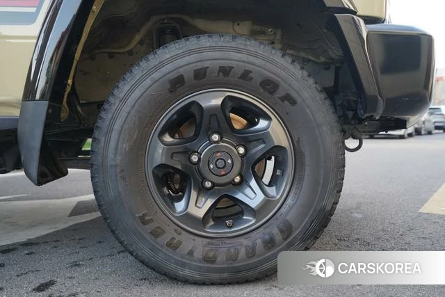 Toyota Land Cruiser 70 Series 2024 Желтый из Китая, фото 5