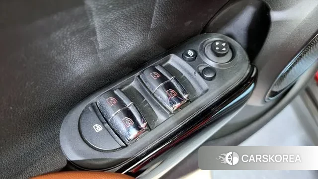 Mini Cooper S 2022 Красный из Кореи, фото 5