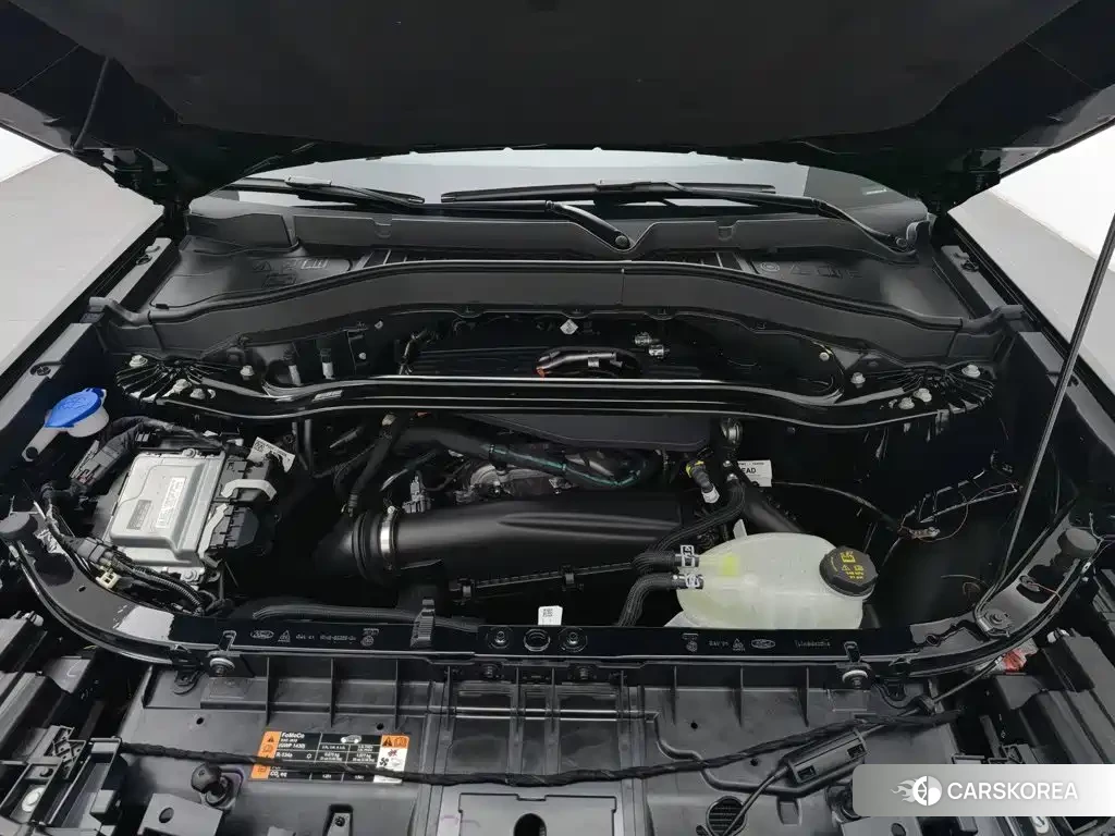 Ford Explorer 2025 Черный из Китая, фото 5