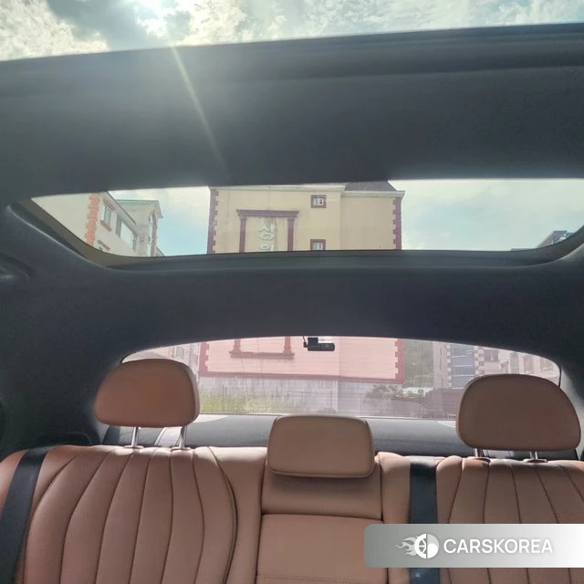 Mercedes-Benz E-Class W214 2024 Белый из Кореи, фото 5